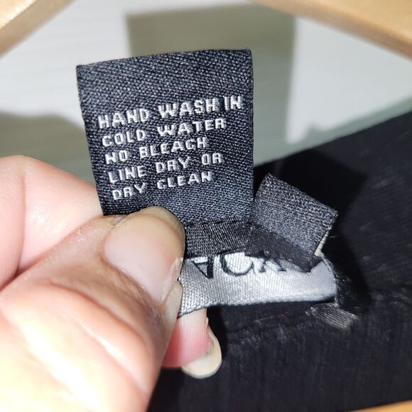 Black V-Neck Sweater with Studded Details - Size L - Picture 5 of 5